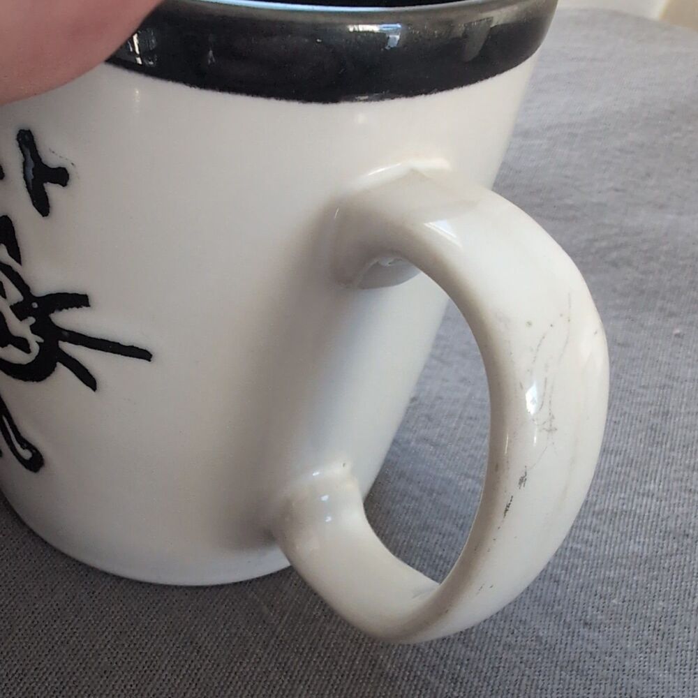Cat Mug Apple Black & White Just Mugs Vintage - Picture 8 of 8
